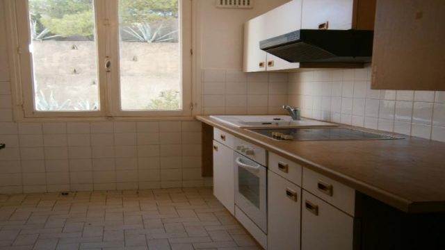 Appartement à PERPIGNAN – 585.0€/mois