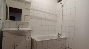 1765899404182-1746710069755092217