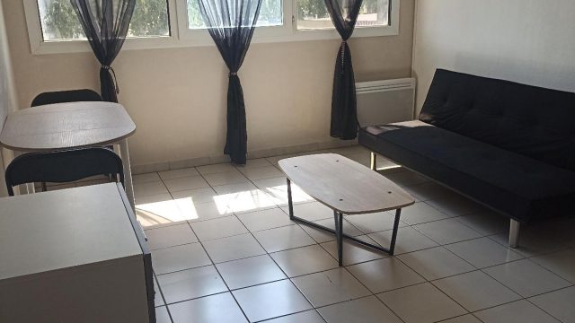 Appartement à PERPIGNAN – 365.0€/mois