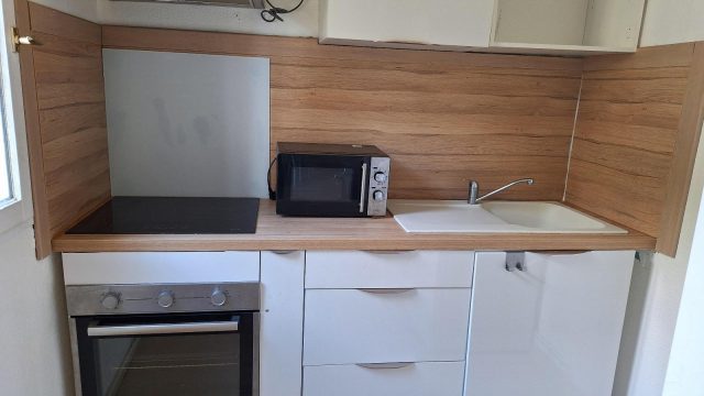 Appartement à PERPIGNAN – 520.0€/mois