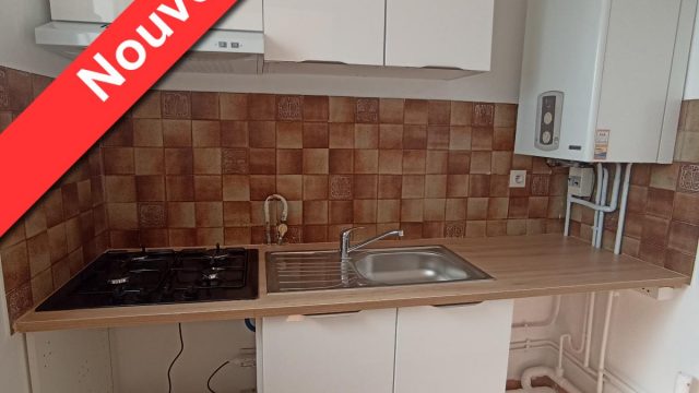Appartement à PERPIGNAN – 380.0€/mois