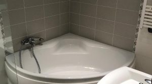 90-IMG_0713-2520011381942689294